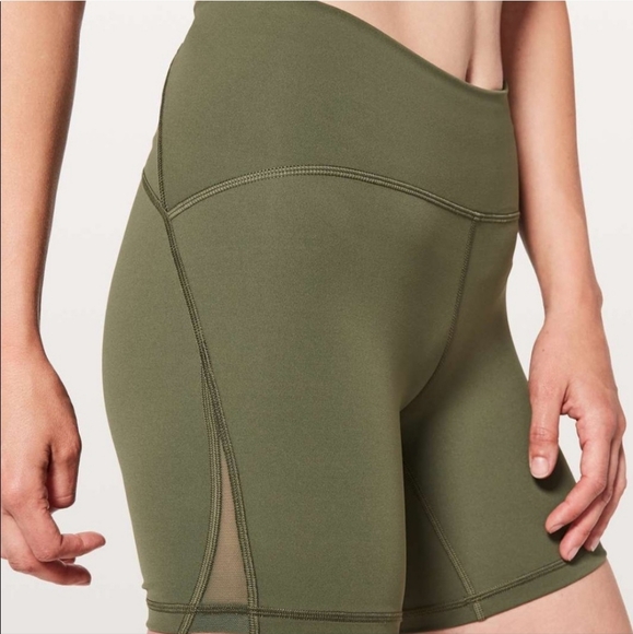 Lululemon Train Times Short In Sage Size 4 - Picture 2 of 10